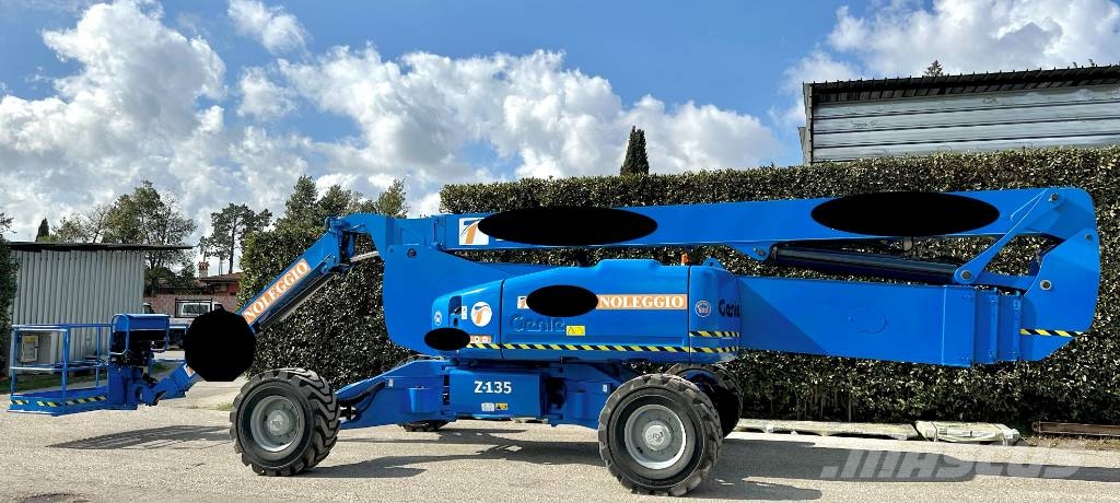 Genie Z 135/70 Elevadores braços articulados