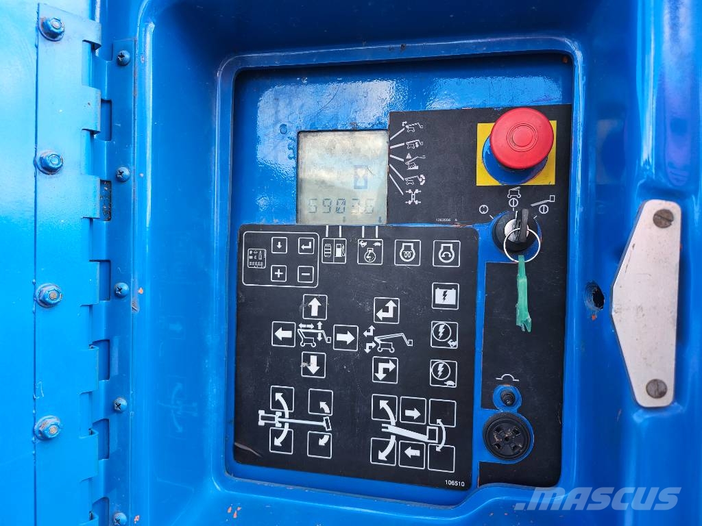 Genie Z 135/70 Elevadores braços articulados