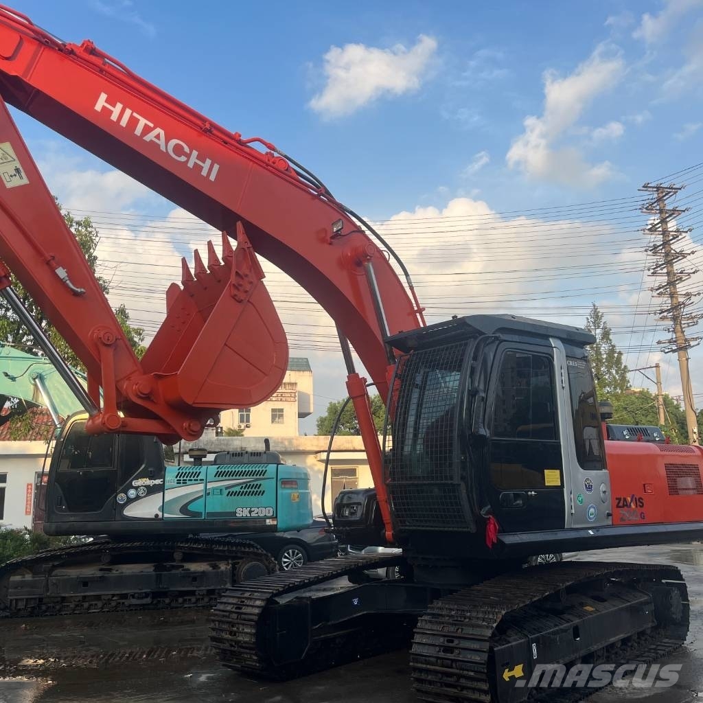 Hitachi ZX 200 ZX 200 大型油圧ショベル12t以上（パワーショベル・ユンボ）
