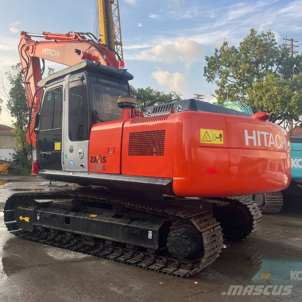 Hitachi ZX 200 ZX 200 大型油圧ショベル12t以上（パワーショベル・ユンボ）