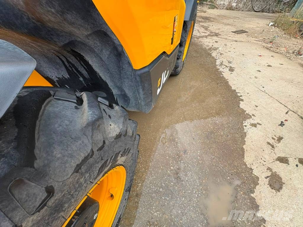 JCB 540-140 Τηλεσκοπικοί ανυψωτές