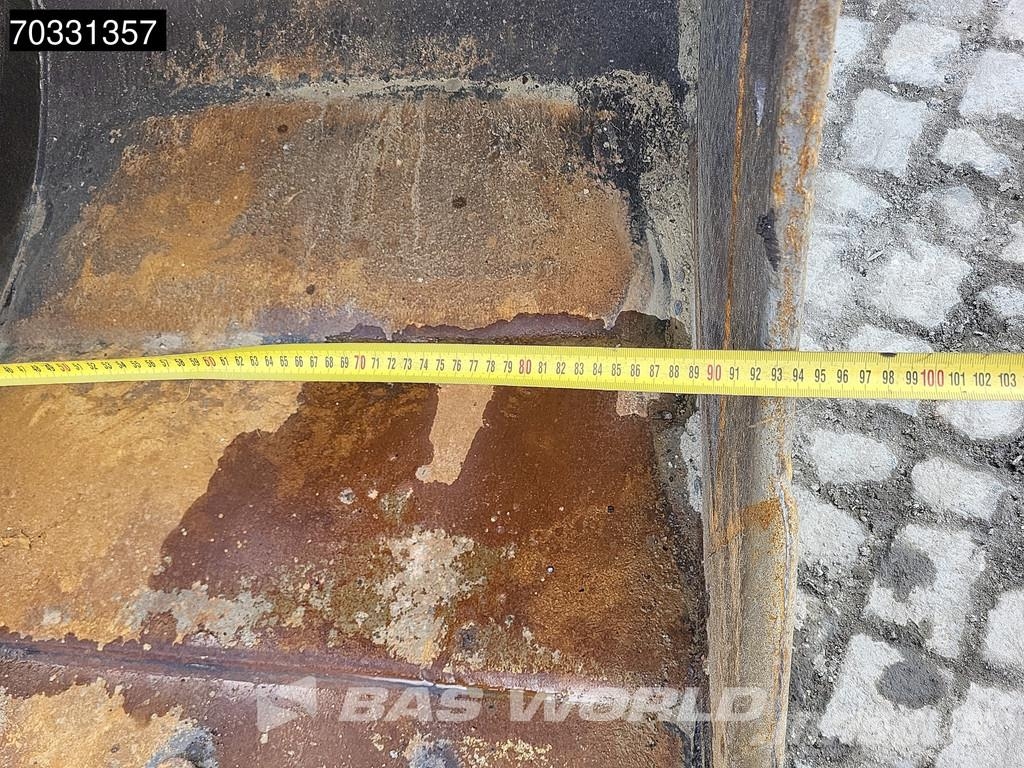 JCB JS145 W Excavadoras de ruedas