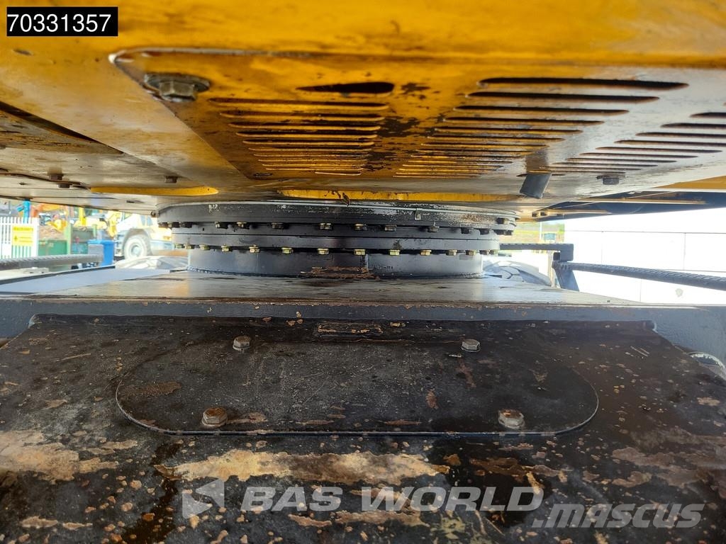 JCB JS145 W Excavadoras de ruedas