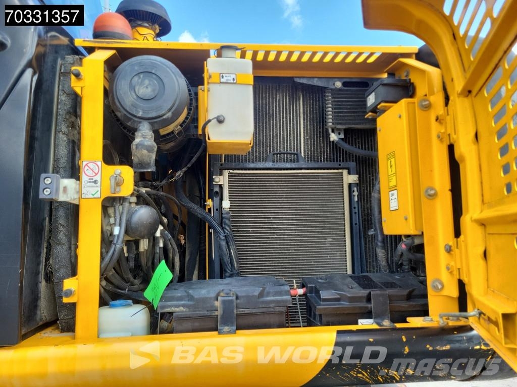 JCB JS145 W Excavadoras de ruedas