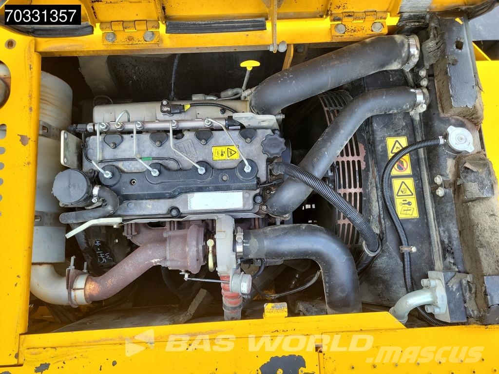 JCB JS145 W Excavadoras de ruedas