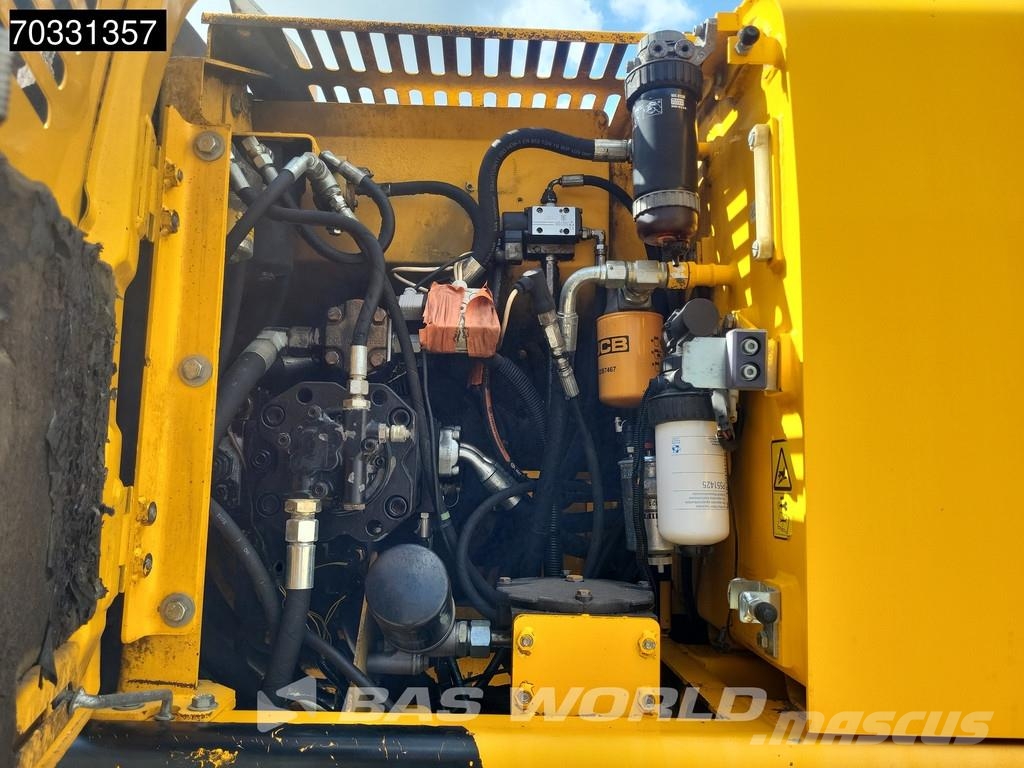 JCB JS145 W Excavadoras de ruedas