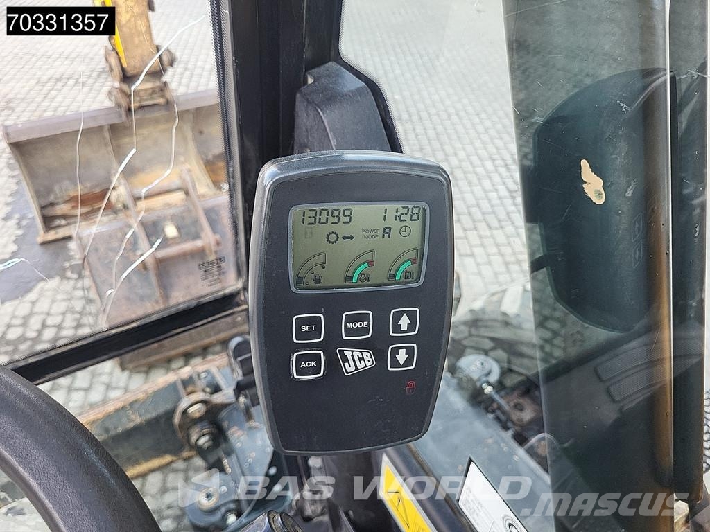 JCB JS145 W Excavadoras de ruedas