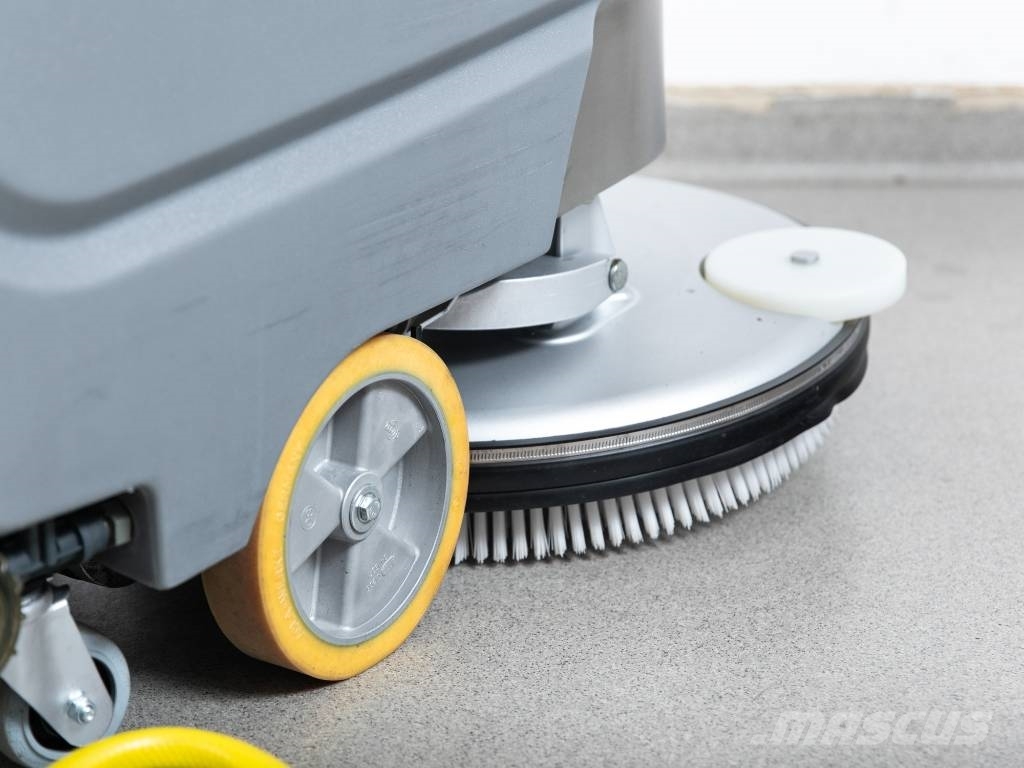Hako Scrubmaster B45 TB510 NEW BATTERIES Scrubber dryers