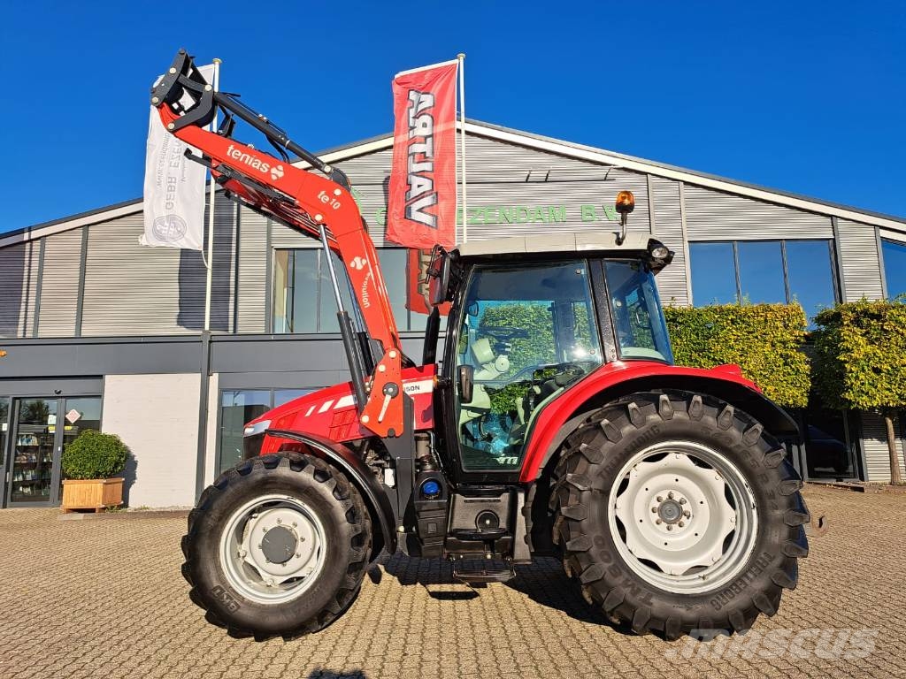 Massey Ferguson 5611 Dyna-4 Traktori