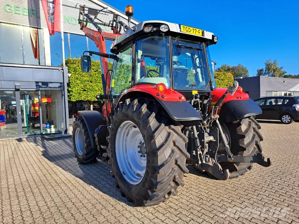 Massey Ferguson 5611 Dyna-4 Traktori