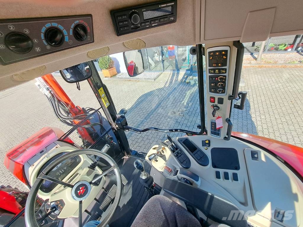 Massey Ferguson 5611 Dyna-4 Traktori