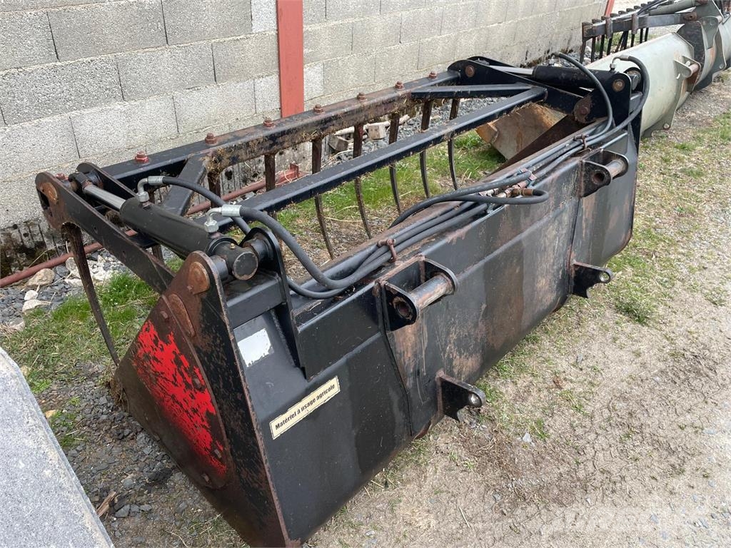 Deutz-Fahr 6140.4 AGROTRON Traktorer