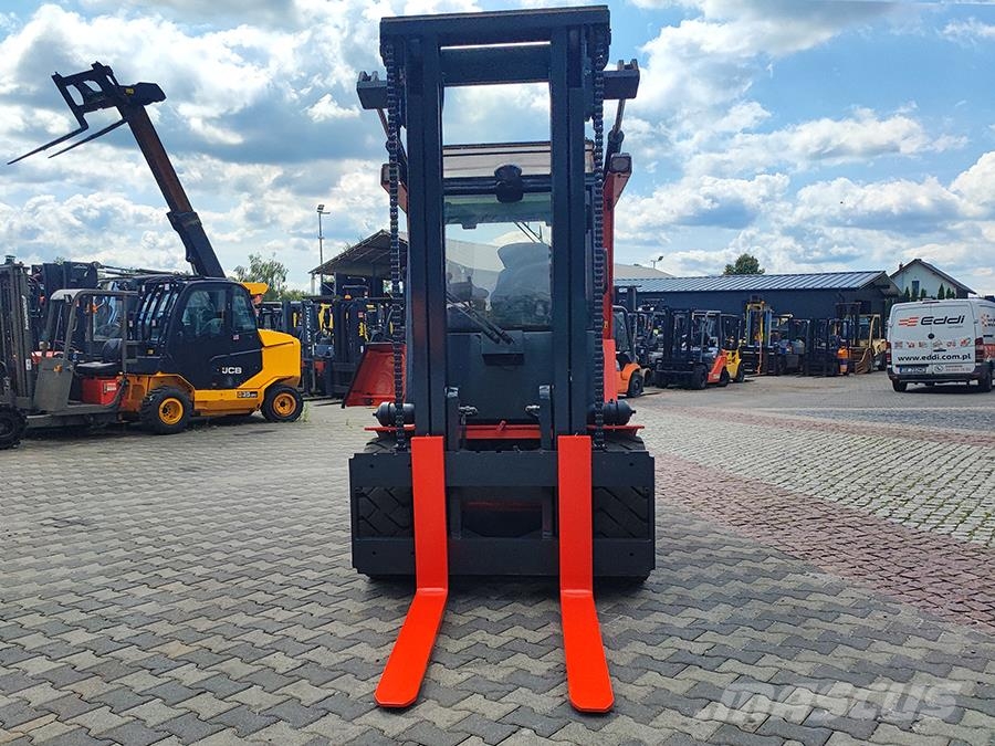 Mora M80C LPG forklifts