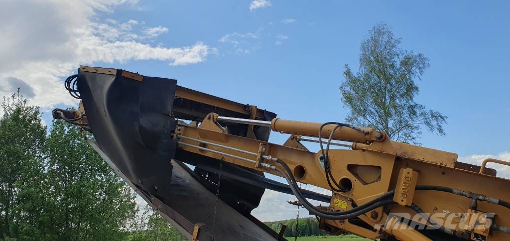 Vermeer HG4000 林業用マルチャー