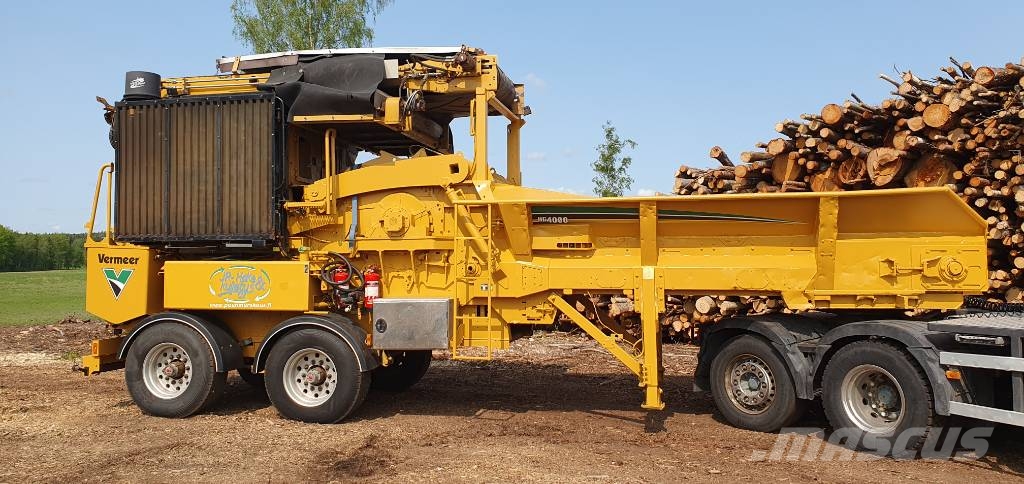 Vermeer HG4000 林業用マルチャー