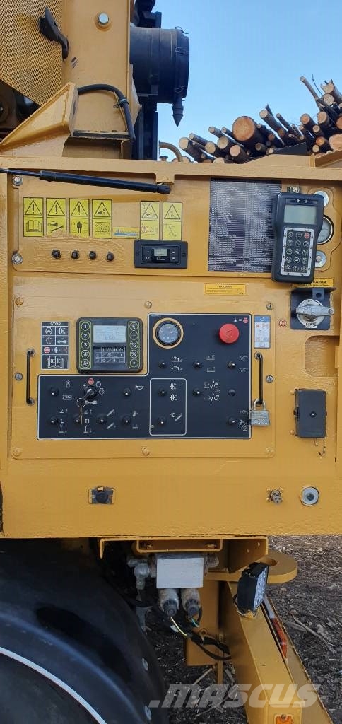 Vermeer HG4000 林業用マルチャー