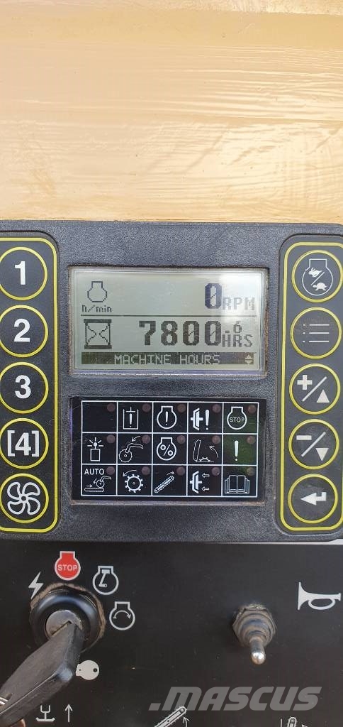 Vermeer HG4000 林業用マルチャー