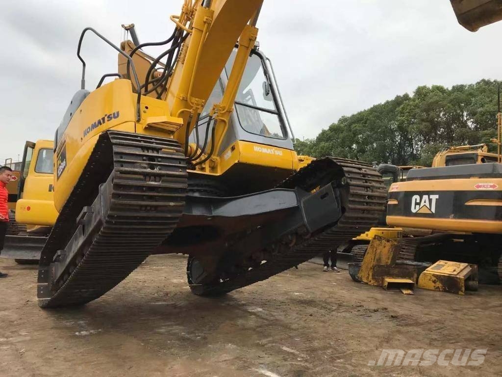 Komatsu PC 128 US 中型挖掘机