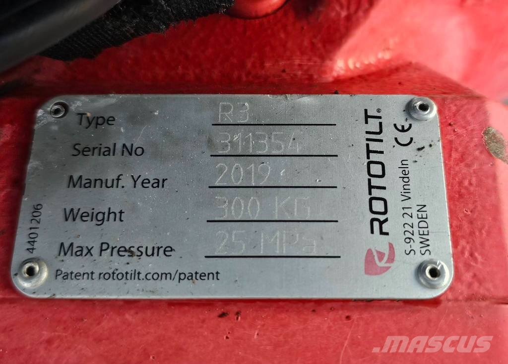 Komatsu PC78US-10 Lánctalpas kotrók