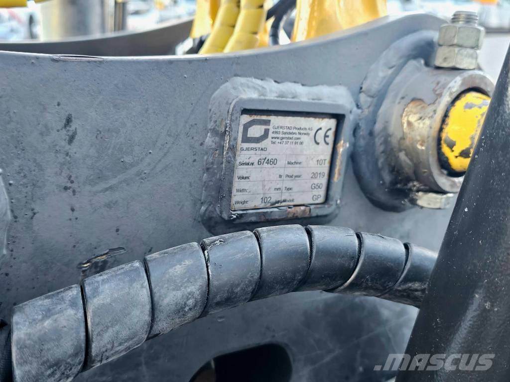 Komatsu PC78US-10 Lánctalpas kotrók