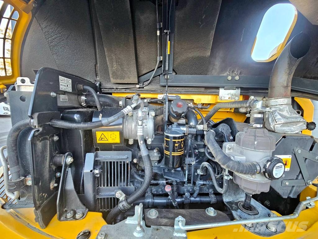 Komatsu PC78US-10 Lánctalpas kotrók