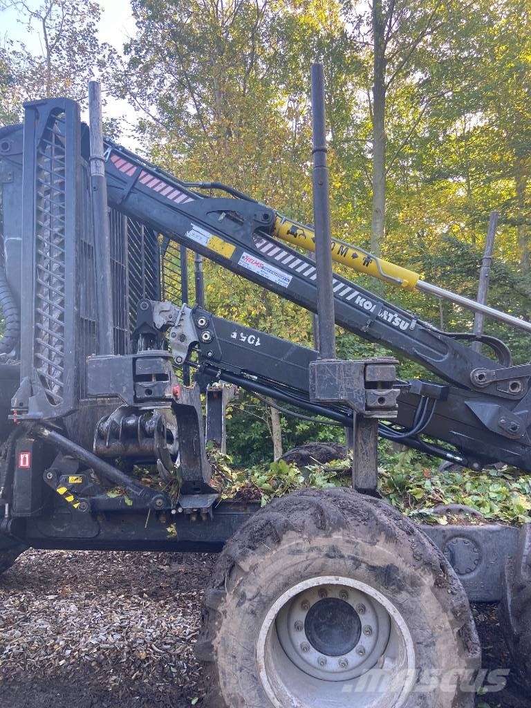 Komatsu 845 Forvarderi