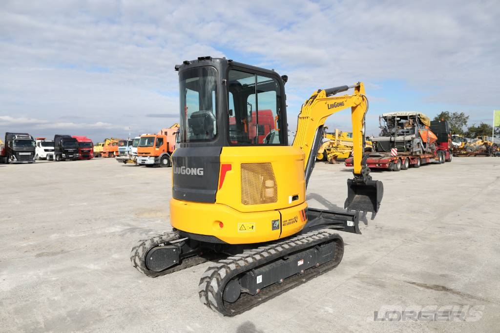 LiuGong 9035 FZTS ミニ油圧ショベル 7t以下(ミニユンボ・ミニディガー)