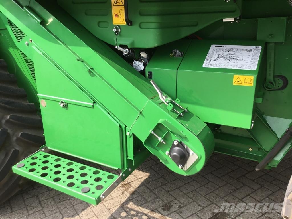John Deere MÄHDRESCHER T670 LL Зерноуборочные комбайны