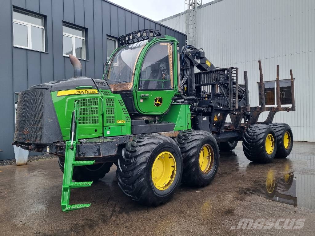 John Deere 1210 E IT 4, 2015, Lituanie Mascus France