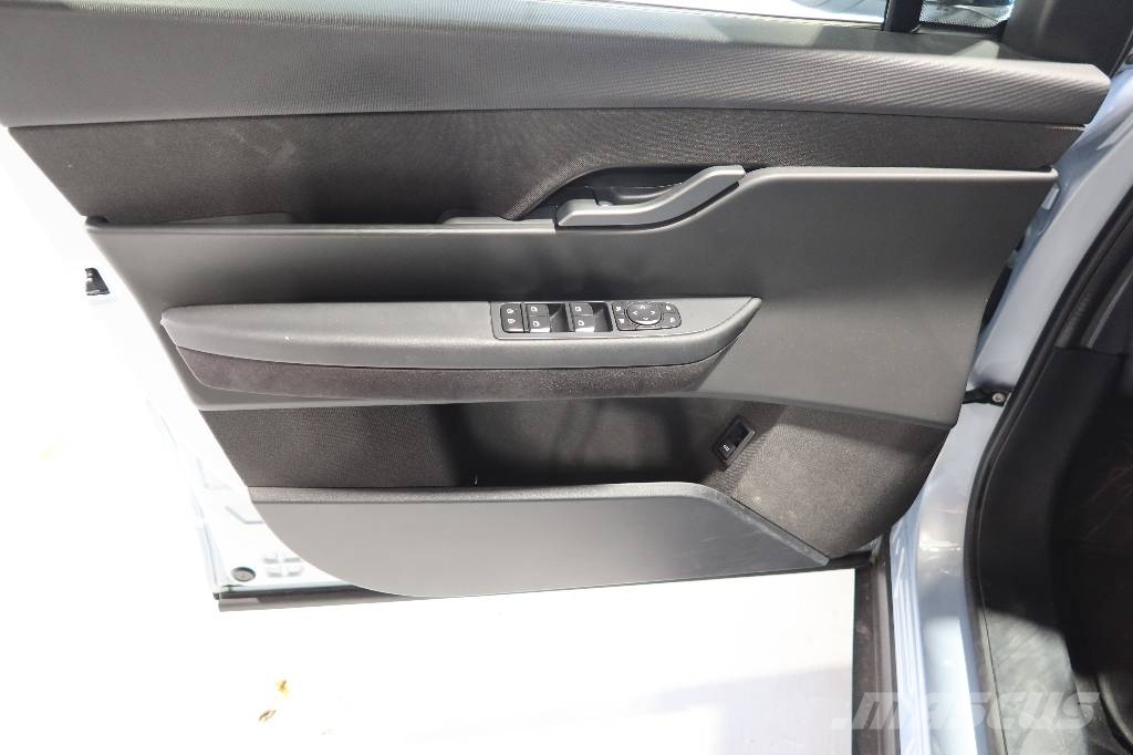 FISKER Ocean Dual Motor PKWs