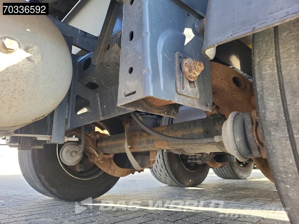 Kässbohrer CS 3 axles 40ft Lift Axle Stack Semi remorque porte container