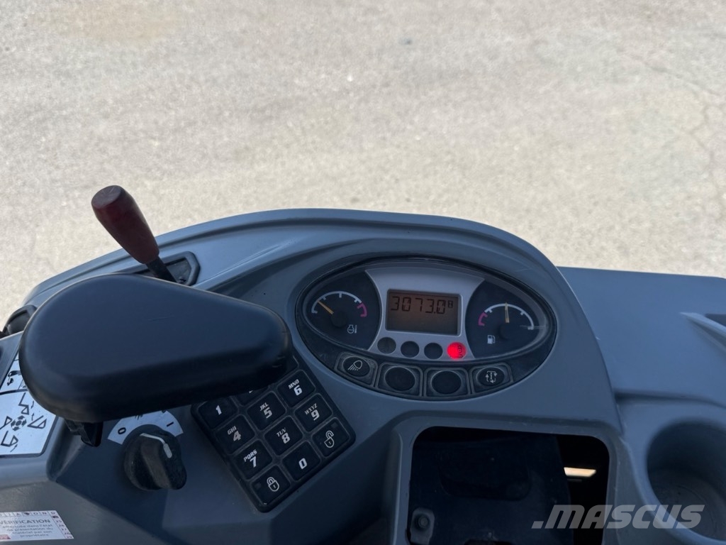 Bobcat E 16 Mini kotrók < 7t
