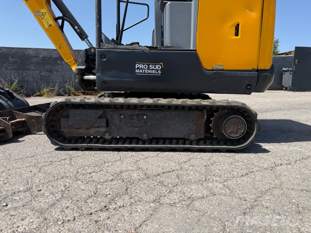 Bobcat E 16 Mini kotrók < 7t