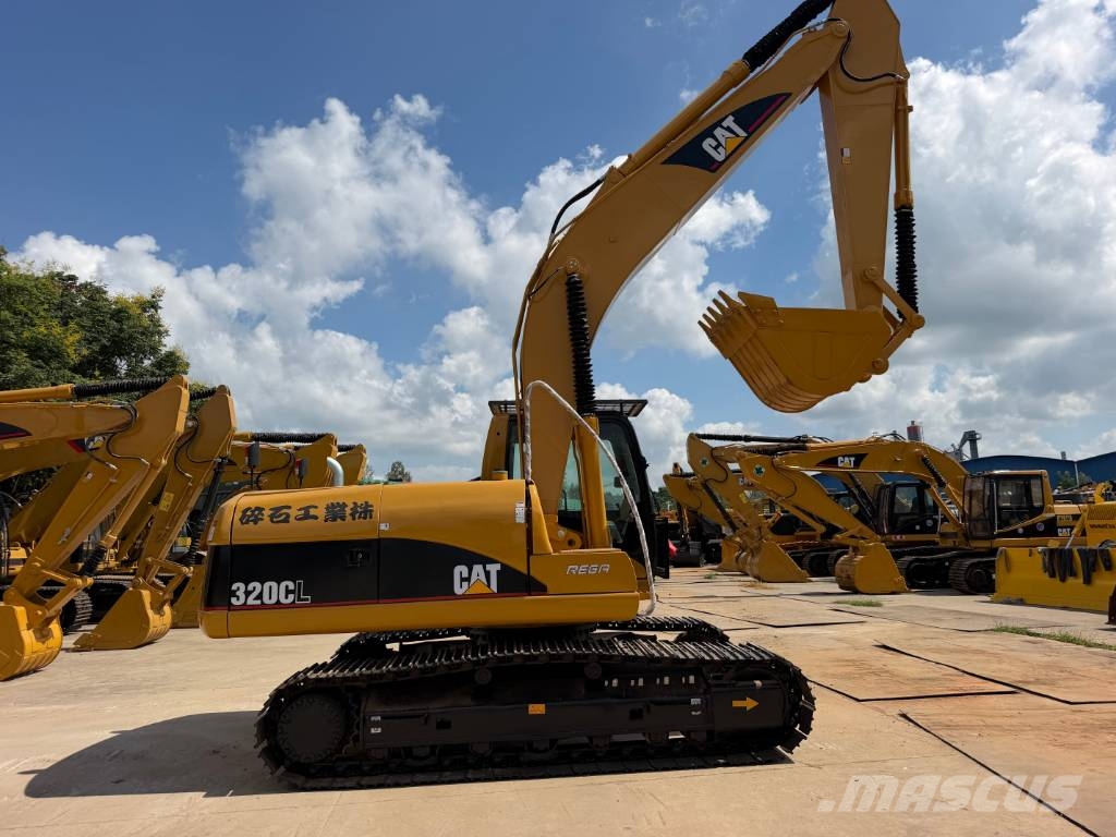 CAT 320C 대형 굴삭기 29톤 이상