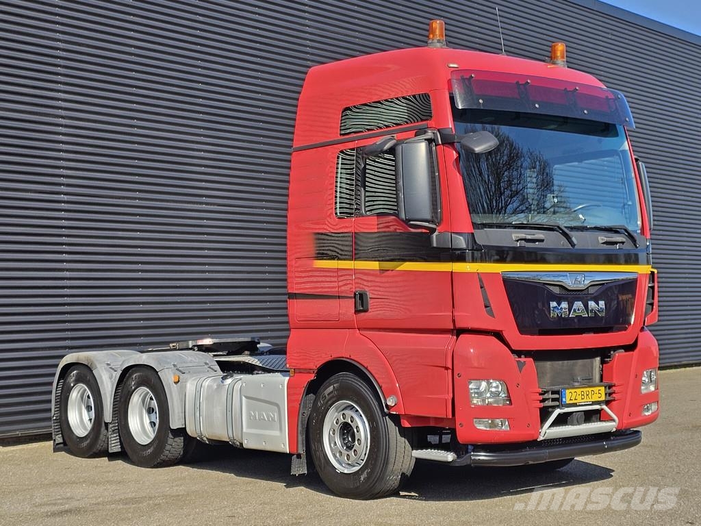 MAN TGX 33.560 6x4 / INTARDER / PTO / 198 dkm. Trækkere