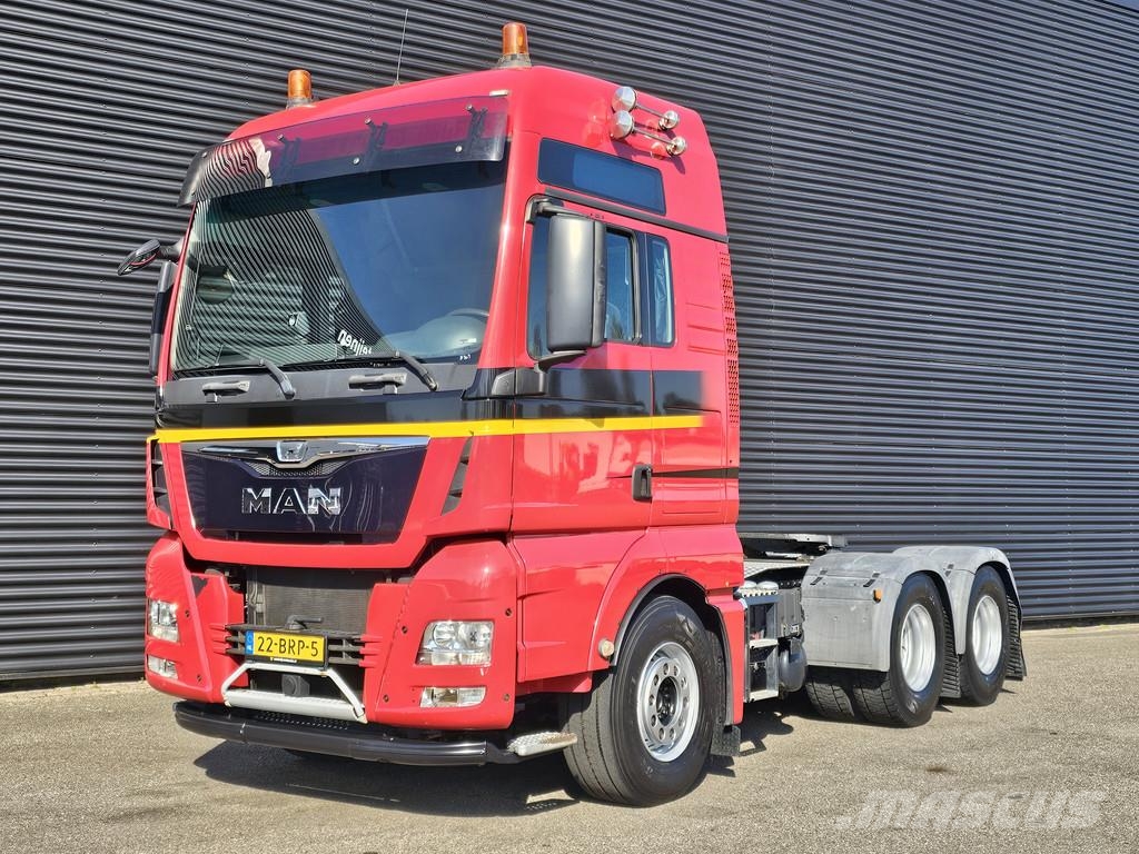 MAN TGX 33.560 6x4 / INTARDER / PTO / 198 dkm. Trækkere