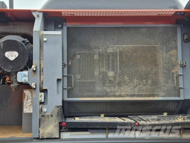 Hitachi ZX 250 LCN-7 履带挖掘机