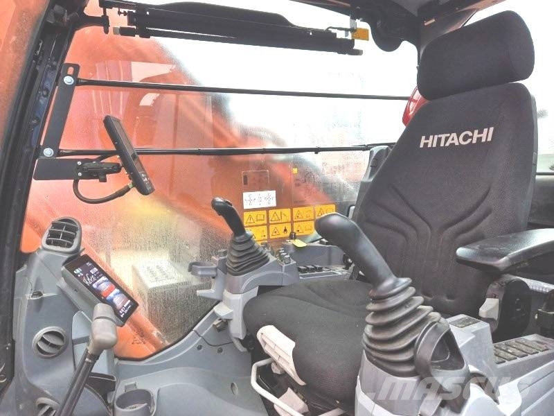 Hitachi ZX 250 LCN-7 履带挖掘机
