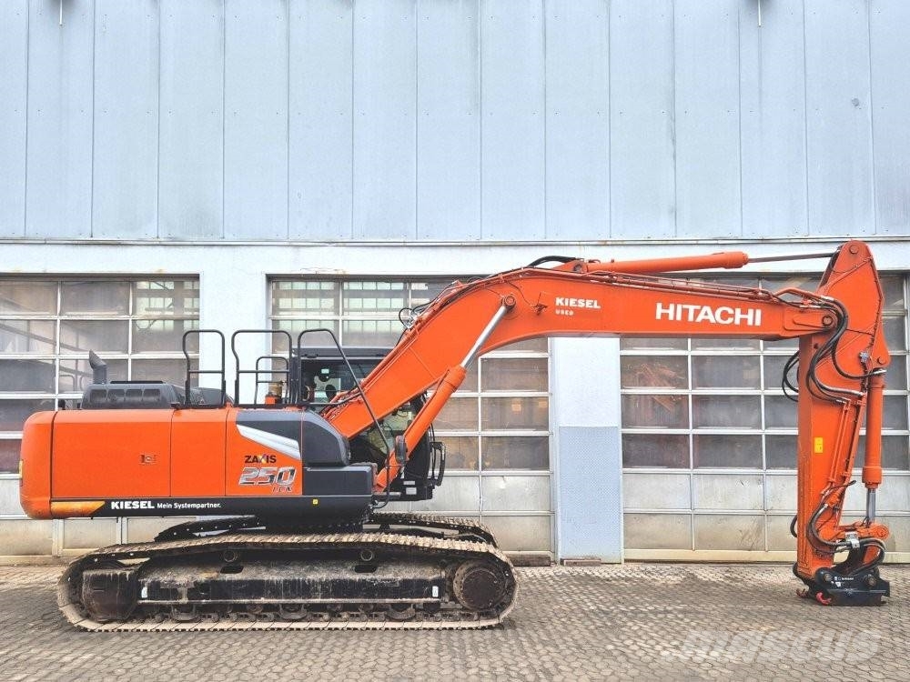 Hitachi ZX 250 LCN-7 履带挖掘机