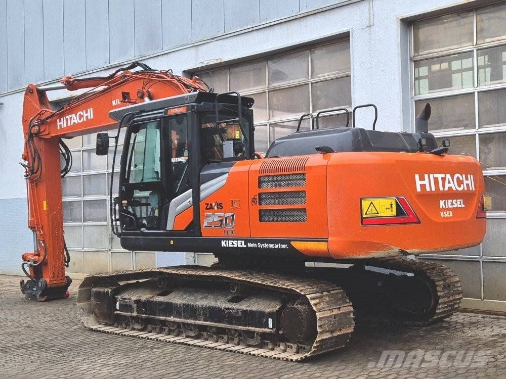 Hitachi ZX 250 LCN-7 履带挖掘机