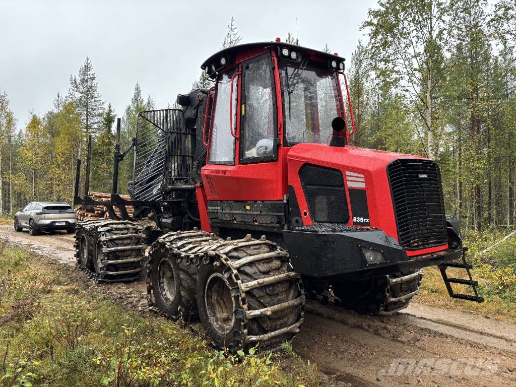 Komatsu 835 شاحنات