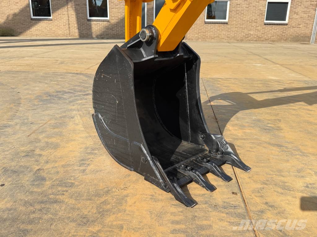 JCB 3DX / 3CX (92HP) Super Eco Xpert Baggerlader