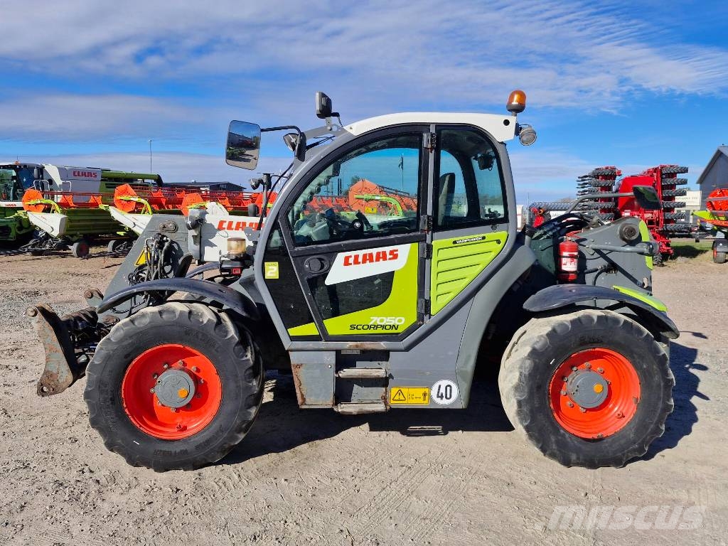 CLAAS Scorpion 7050 Varipower Plus Телескопічні навантажувачі