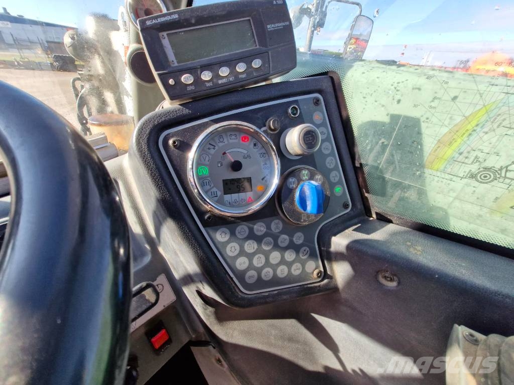 CLAAS Scorpion 7050 Varipower Plus Телескопічні навантажувачі