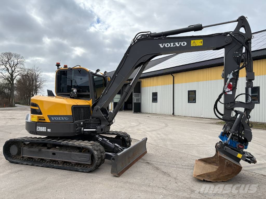 Volvo ECR88D Pro grävmaskin, rototilt med grip Midikoparki  7t - 12t