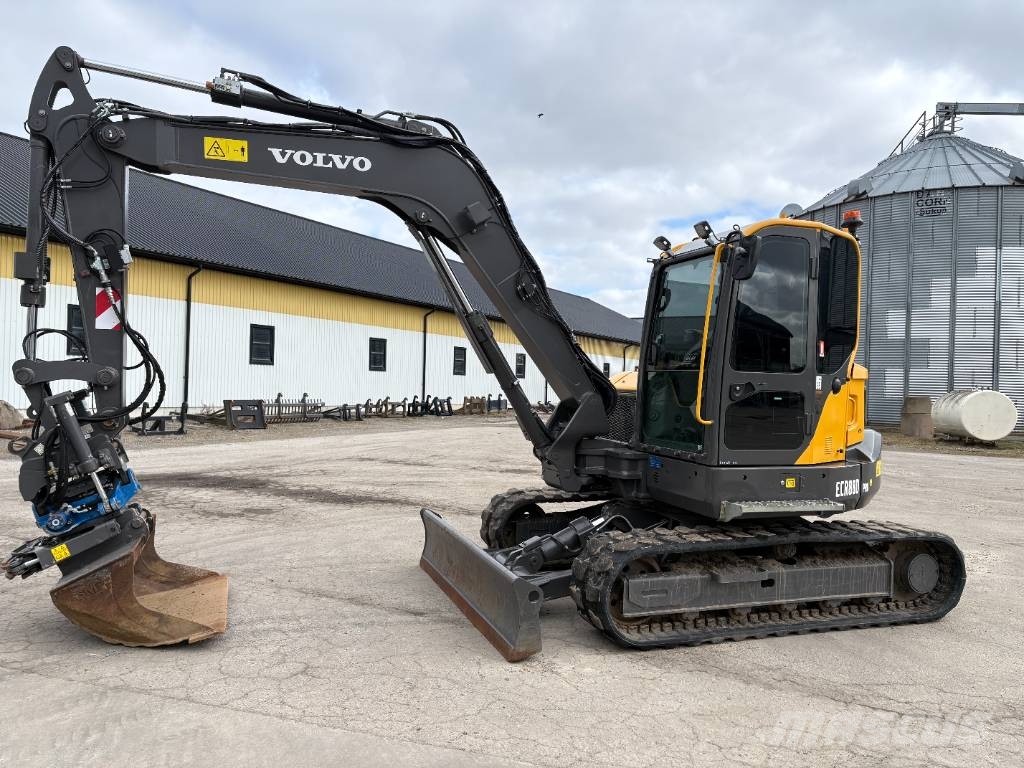 Volvo ECR88D Pro grävmaskin, rototilt med grip Midikoparki  7t - 12t
