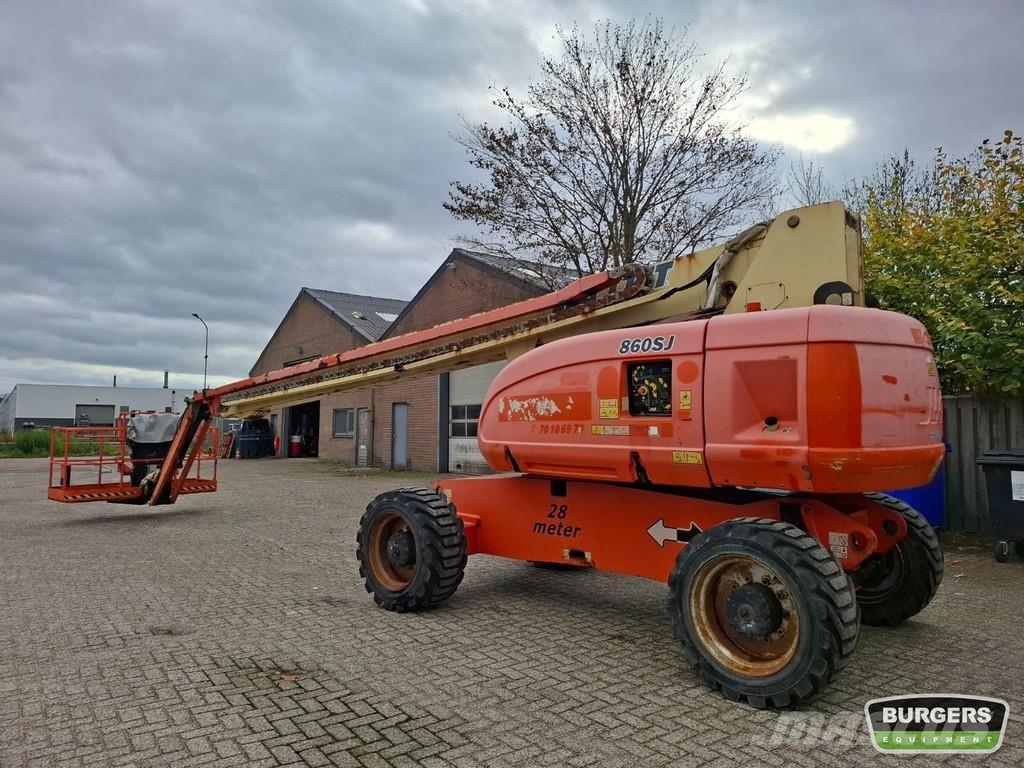JLG 860SJ Telescopic boom lift 28 meters 4x4 Diesel Telescoophoogwerkers