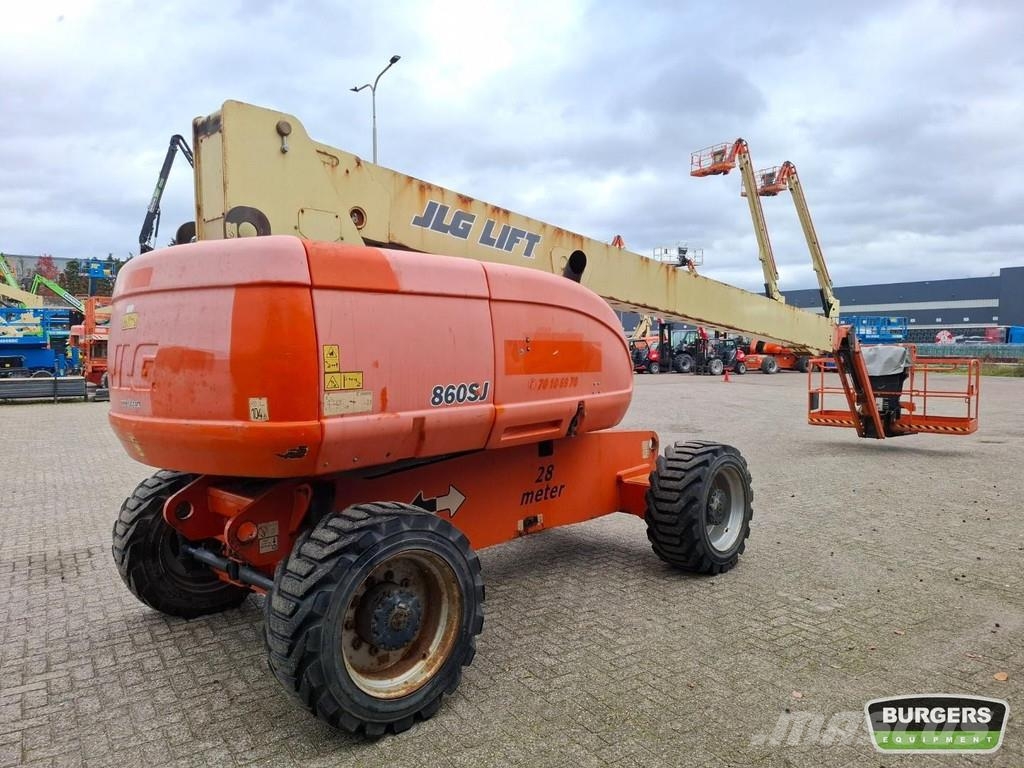 JLG 860SJ Telescopic boom lift 28 meters 4x4 Diesel Telescoophoogwerkers
