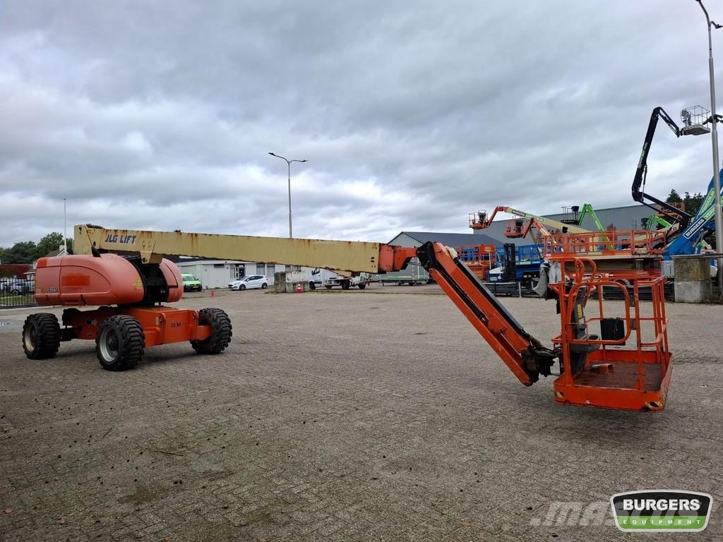 JLG 860SJ Telescopic boom lift 28 meters 4x4 Diesel Telescoophoogwerkers