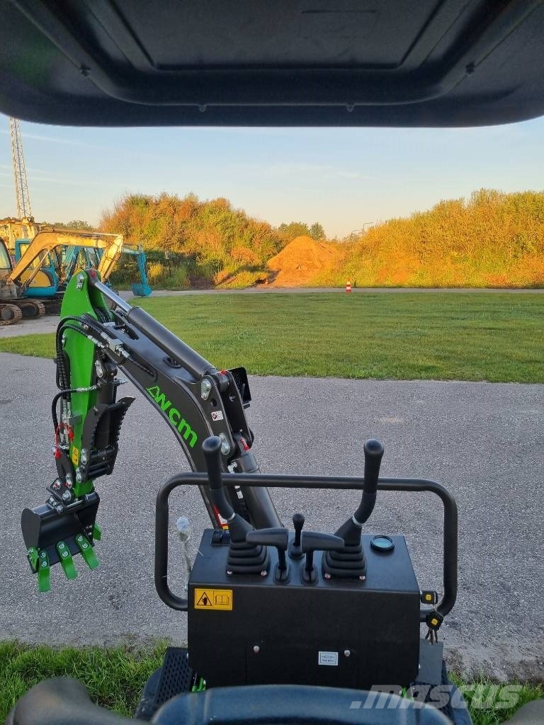 WCM CTX8010S Mini excavadoras < 7t